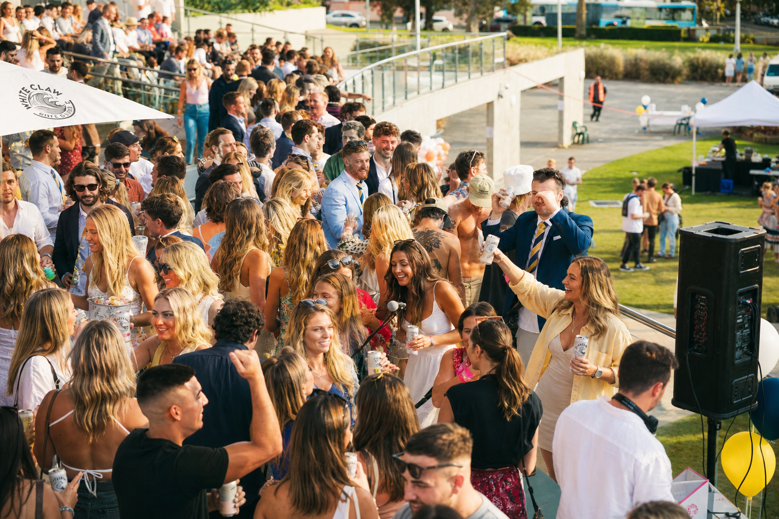 Waverley Ladies Day crowd at Waverley Oval